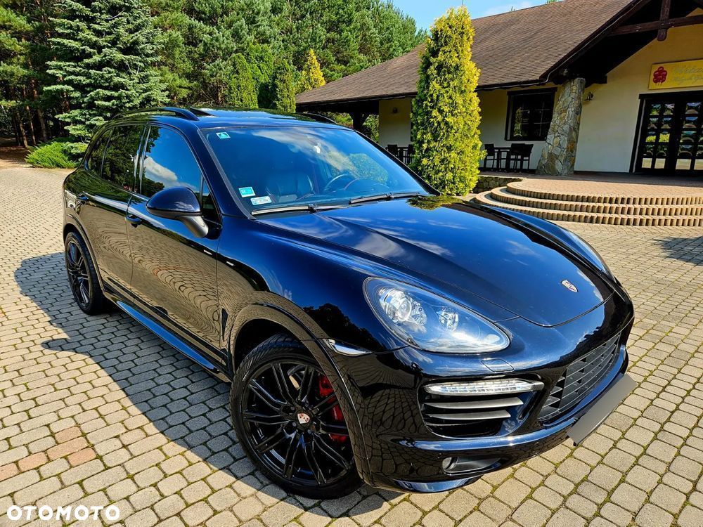 Porsche Cayenne - 39