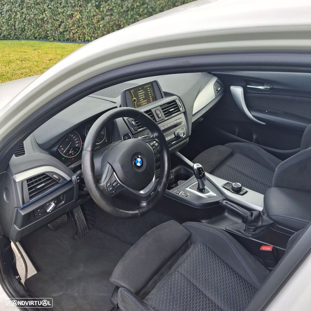 BMW 118 dA Pack M - 11