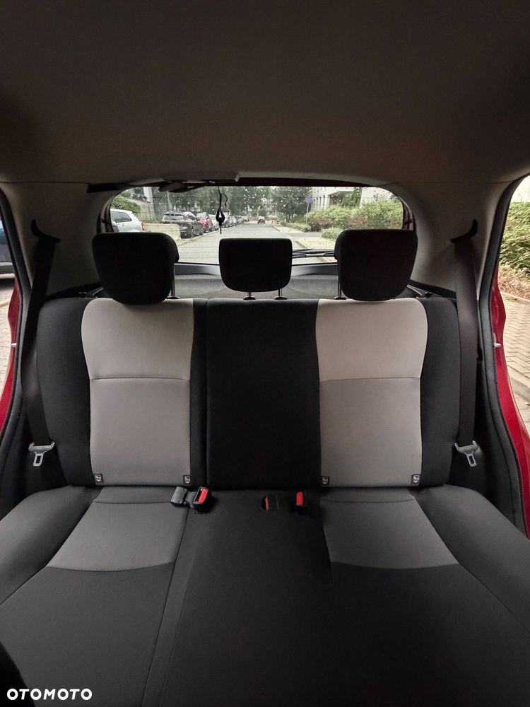 Toyota Yaris 1.5 Premium - 7