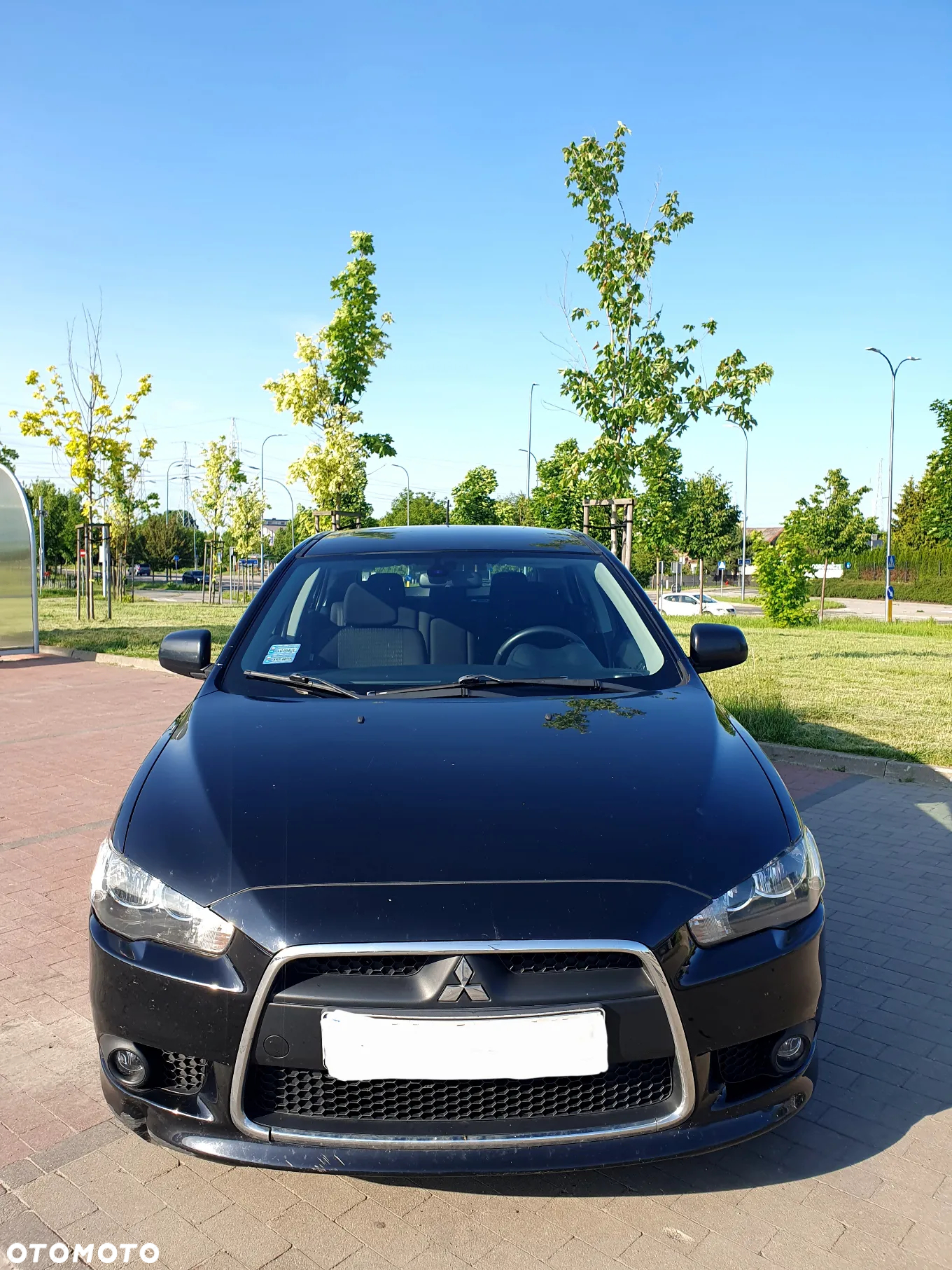 Mitsubishi Lancer - 2