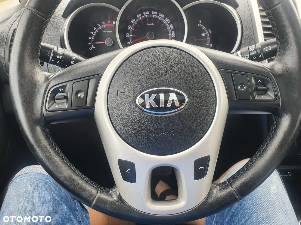 Kia Venga 1.6 CVVT Automatik Platinum Edition - 14