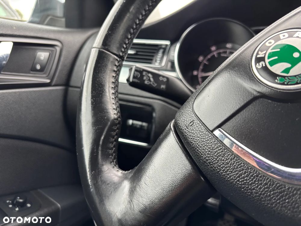 Skoda Superb 1.8 TSI Exclusive - 30