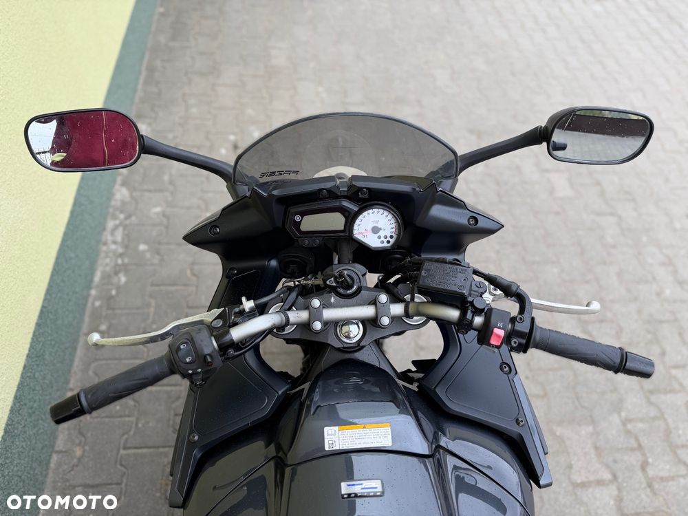 Yamaha FZ8 - 18