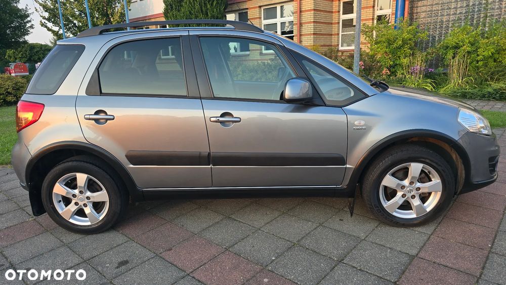Suzuki SX4 2.0 DDiS 4x4 Limited - 10