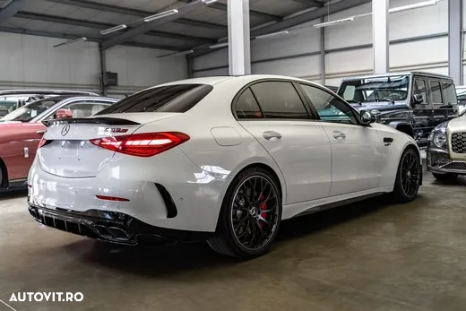 Mercedes-Benz C AMG 63 S PHEV T-Modell Performance - 4