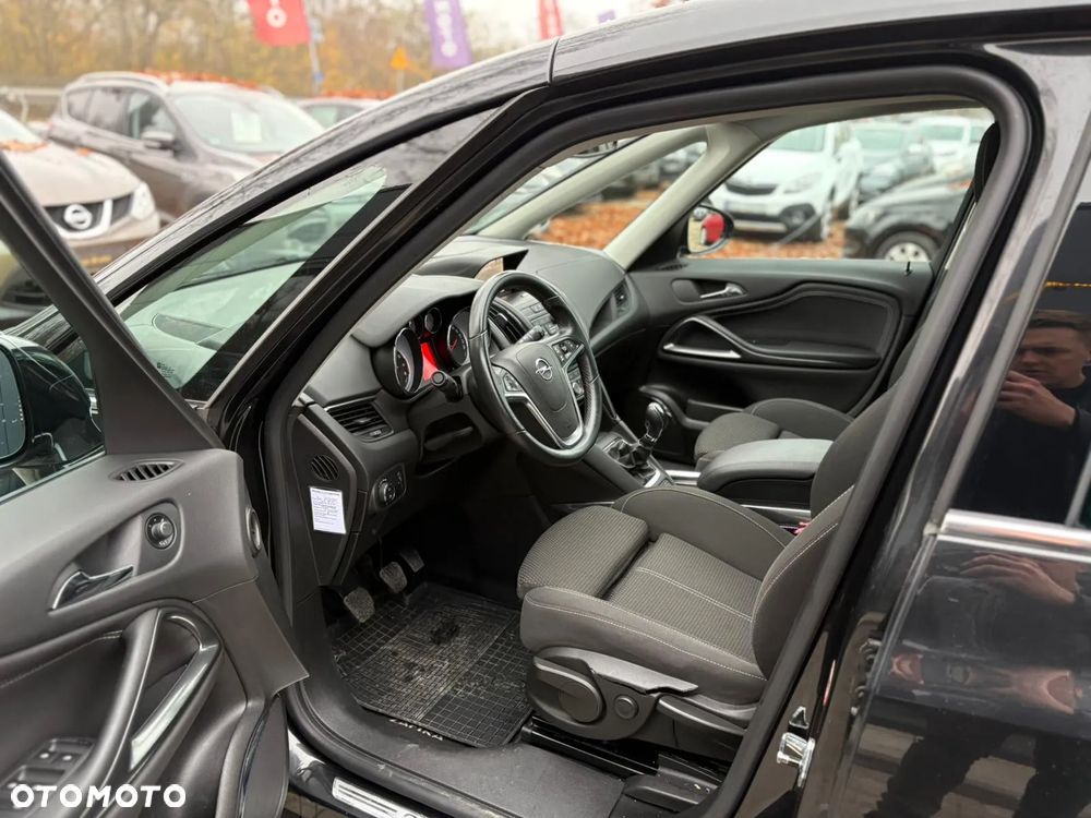 Opel Zafira 1.4 T Cosmo - 9