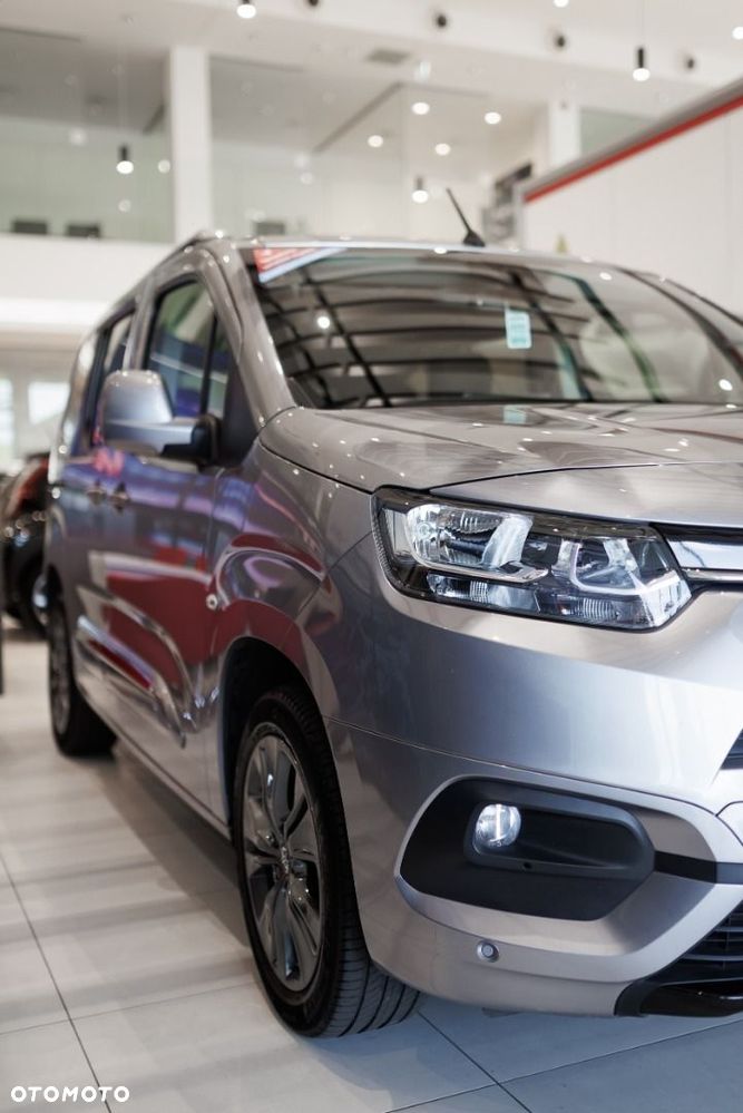 Toyota Proace City Verso - 8