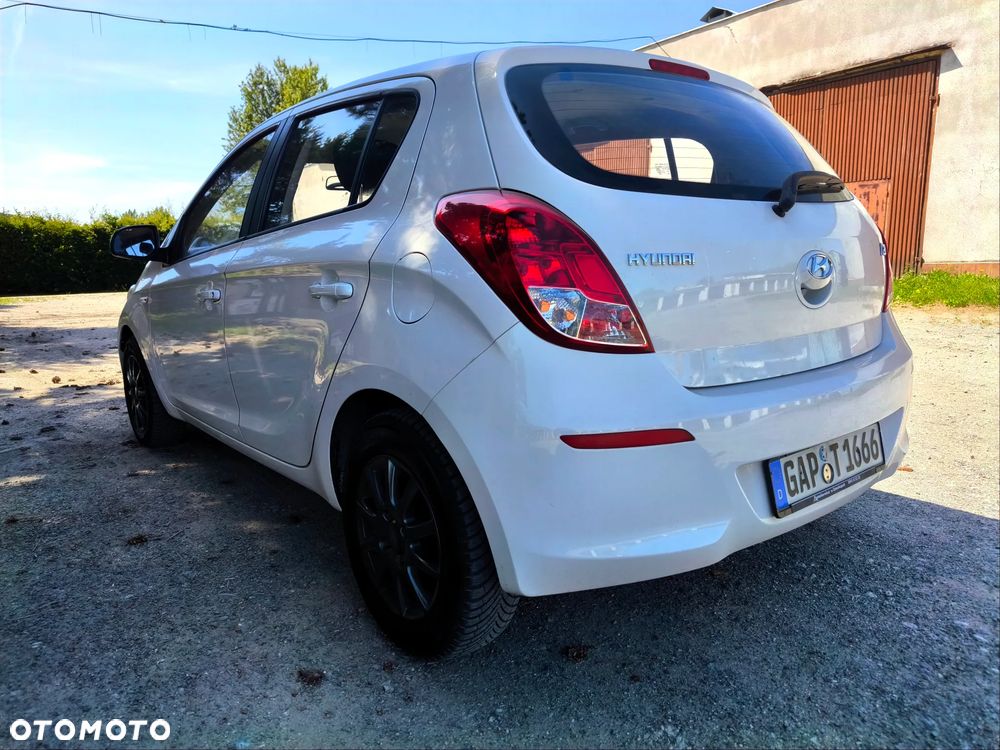 Hyundai i20 1.25 Comfort - 10