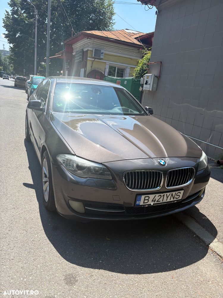BMW 5 Series 2010 — imagine 8