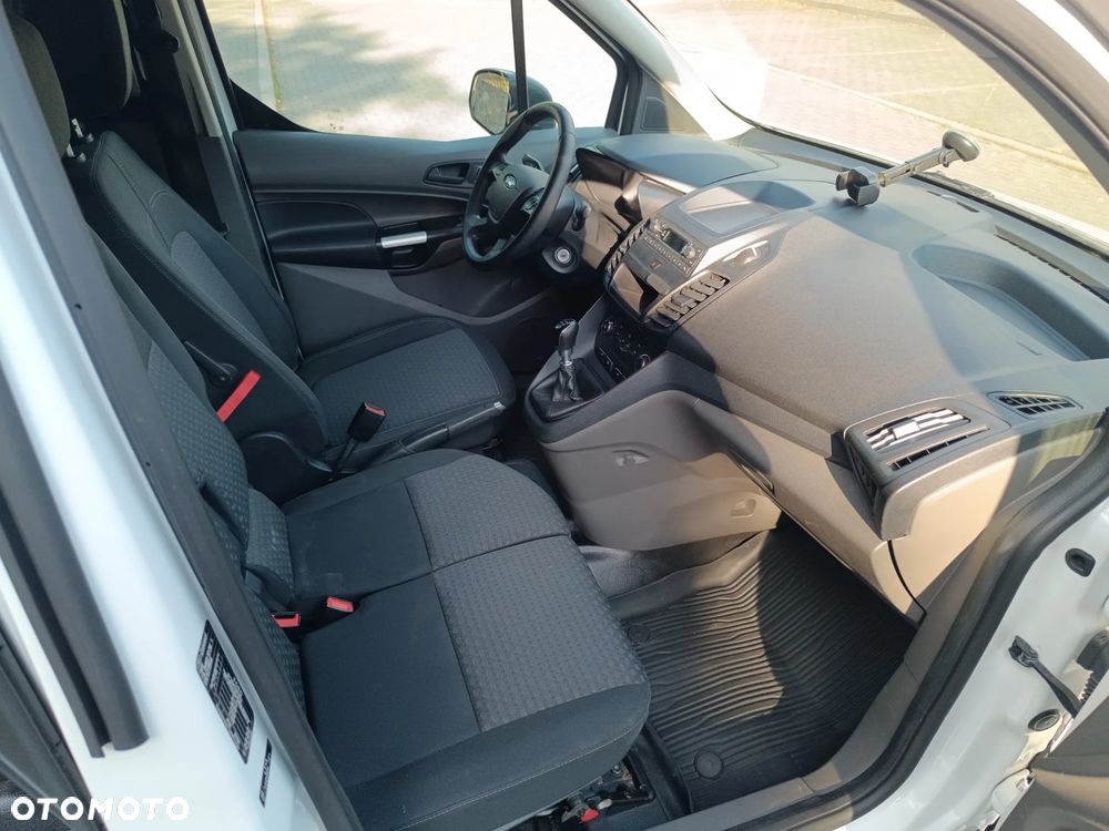 Ford Transit Connect - 10