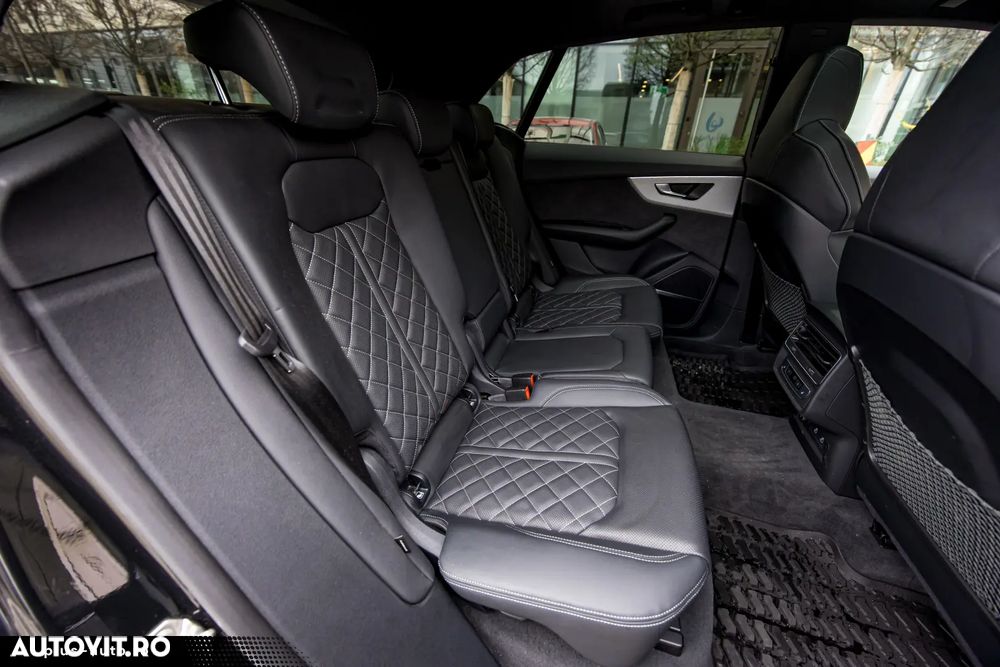 Audi SQ8 - 23