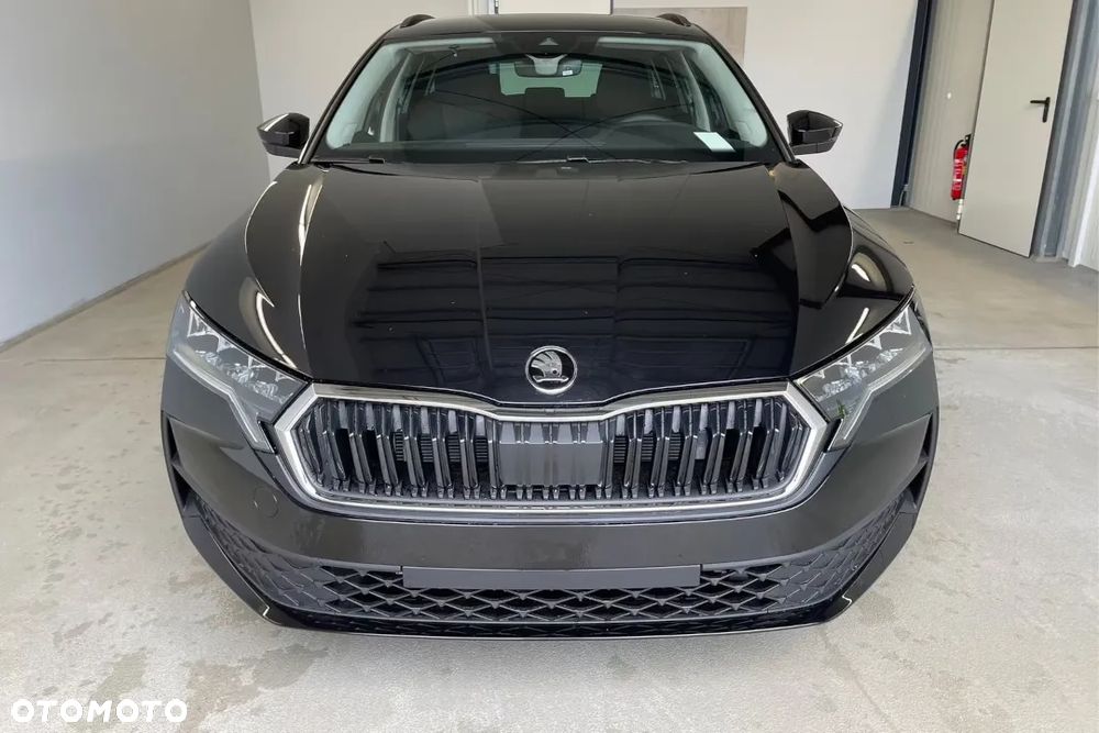 Skoda Octavia 1.5 TSI mHEV Drive Essence DSG - 3