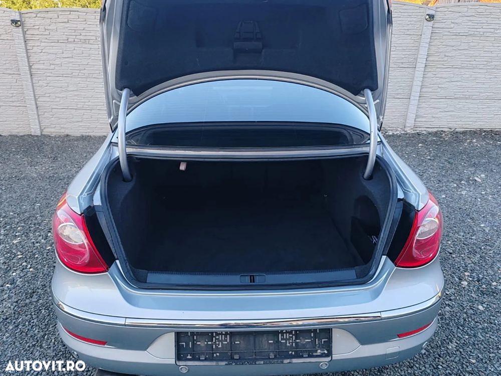 Volkswagen Passat CC - 7