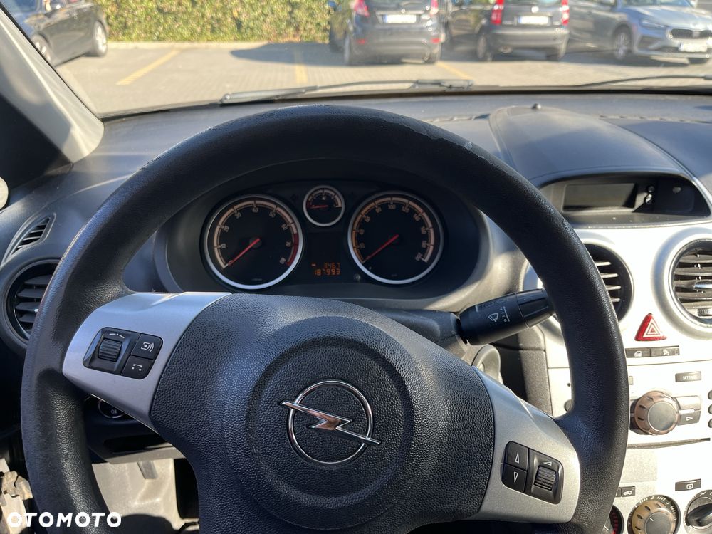 Opel Corsa 2010 photo 3