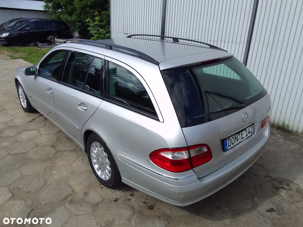 Mercedes-Benz Klasa E - 2