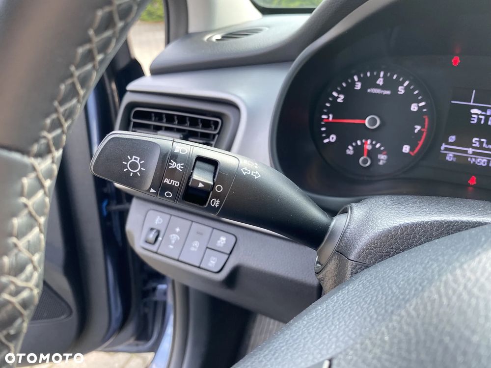 Kia Stonic 1.0 T-GDI M - 20