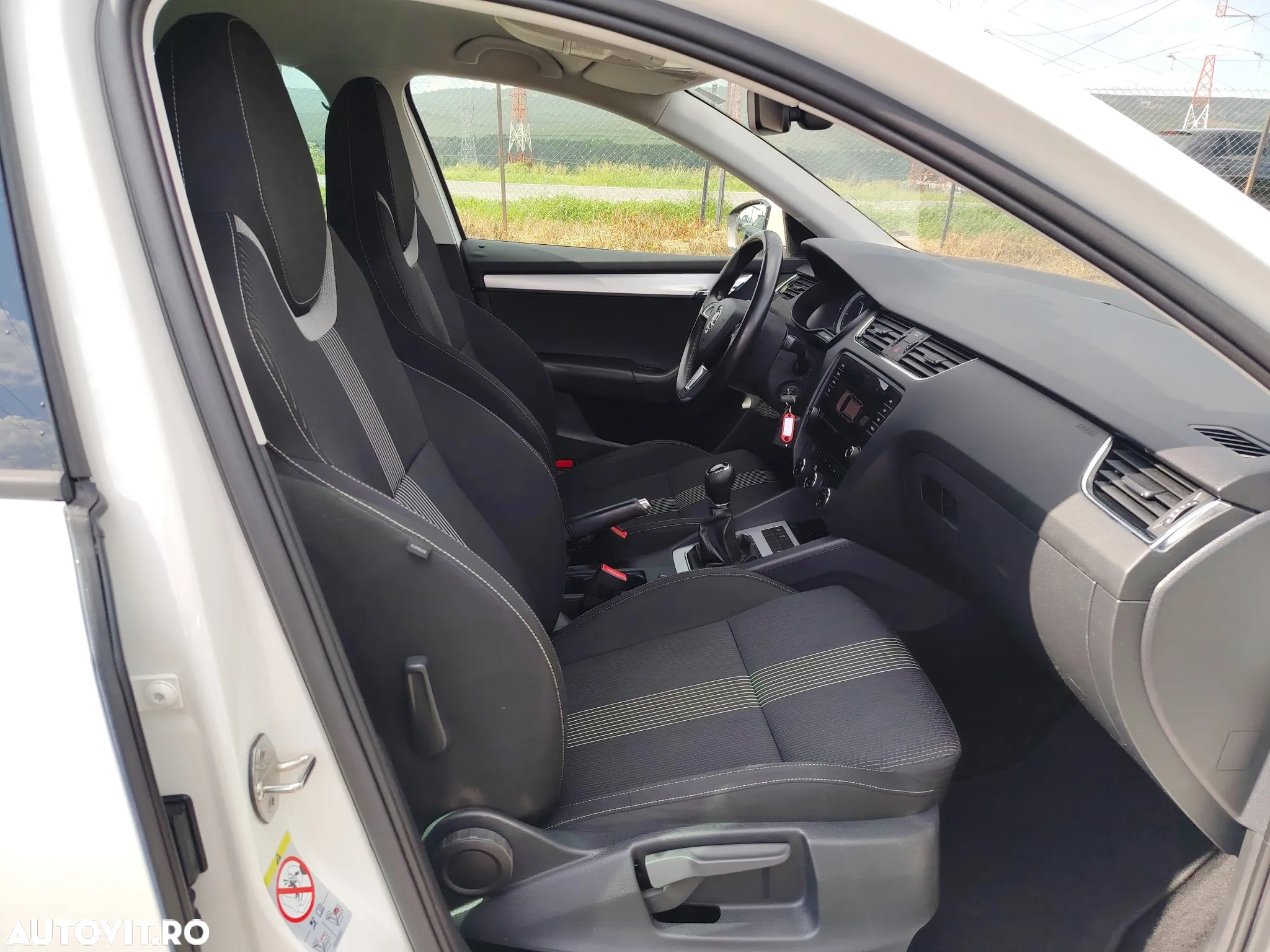 Skoda Octavia Combi 1.6 TDI Sport Edition - 14