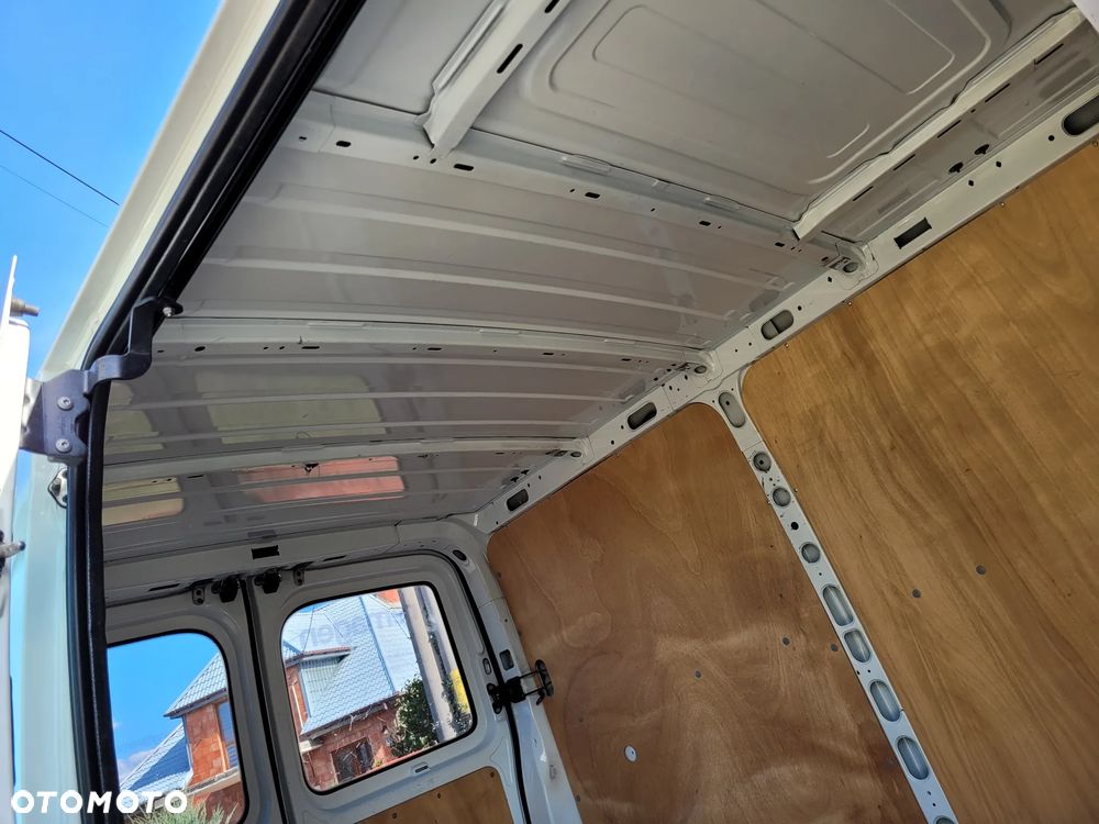 Renault Master - 24