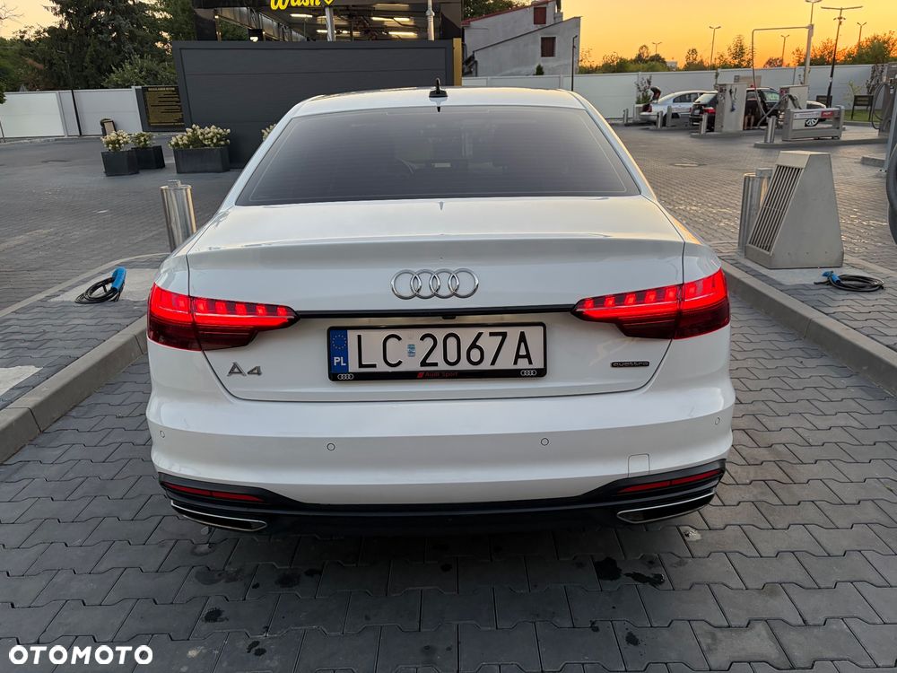 Audi A4 Limousine - 6