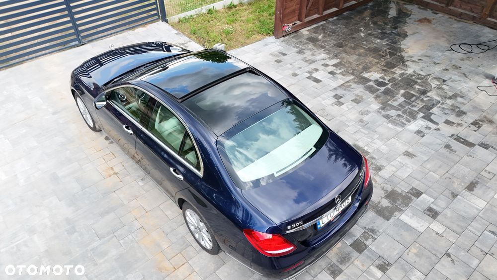 Mercedes-Benz Klasa E 300 9G-TRONIC - 10