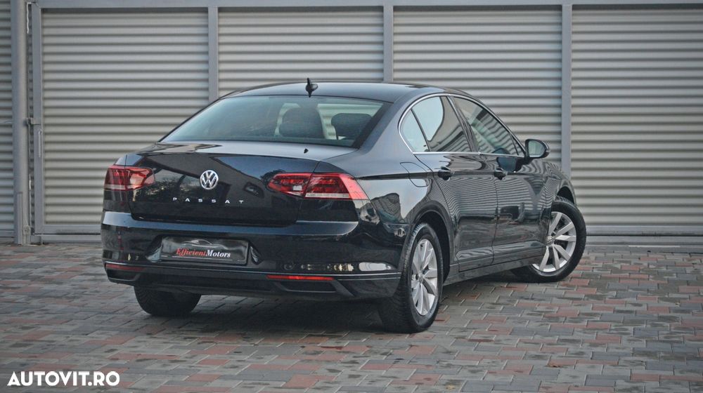 Volkswagen Passat Variant 1.6 TDI (BlueMotion Technology) DSG Comfortline - 3