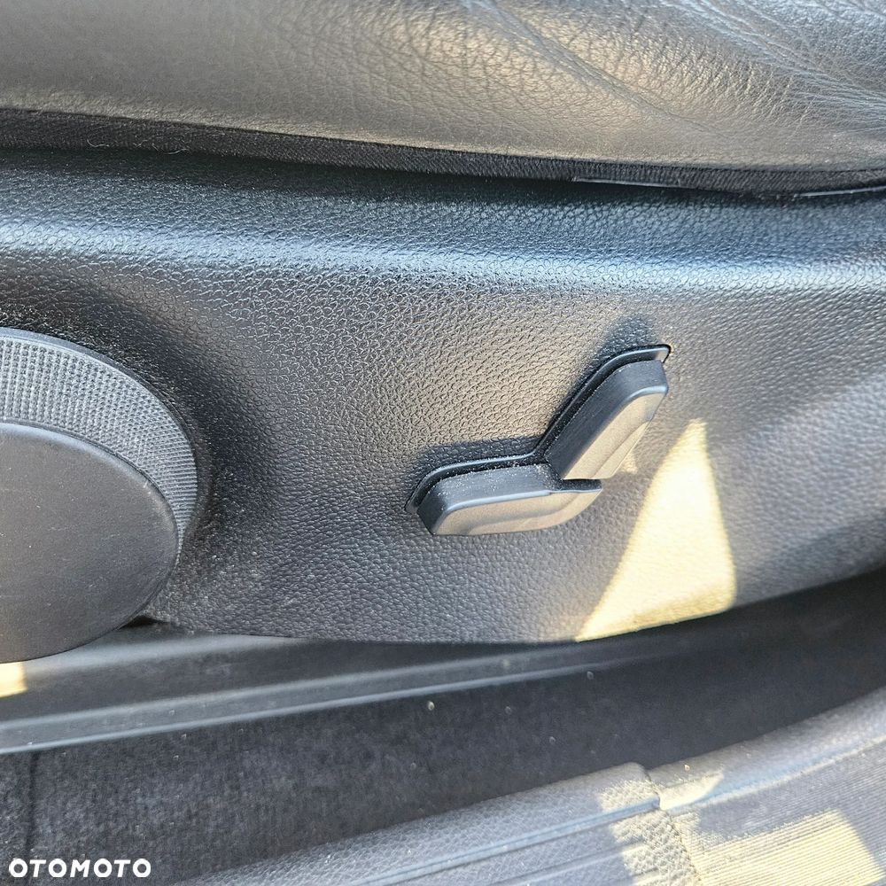 Mercedes-Benz GLK 320 CDI DPF 4Matic 7G-TRONIC Edition 1 - 18