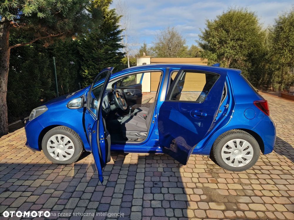 Toyota Yaris 1.33 Premium - 4