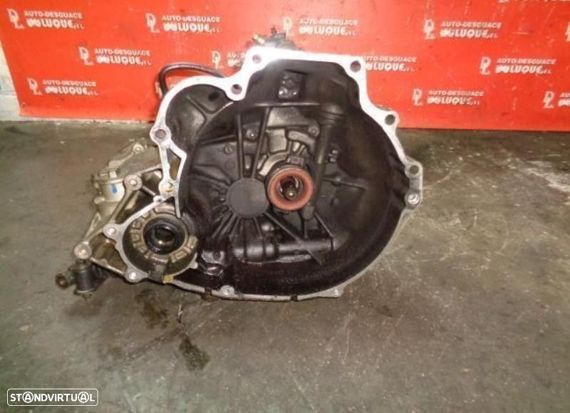 CAIXA VELOCIDADES NISSAN PRIMERA 2001 -CD20T - 1