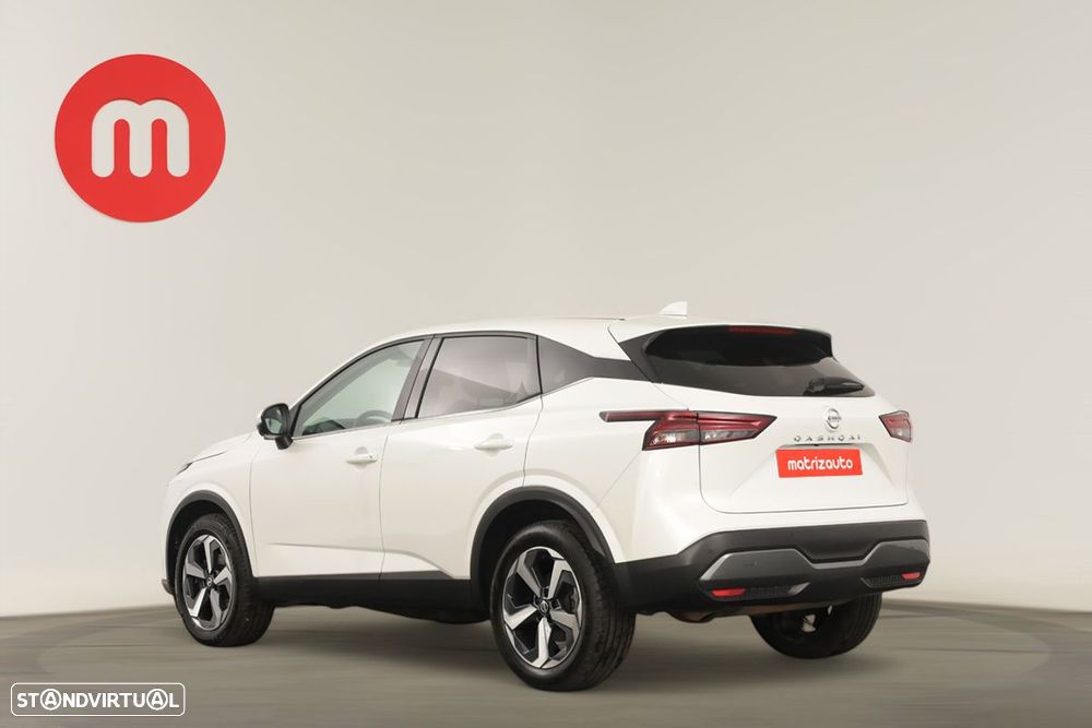 Nissan Qashqai 1.3 DIG-T N-Connecta Xtronic - 3