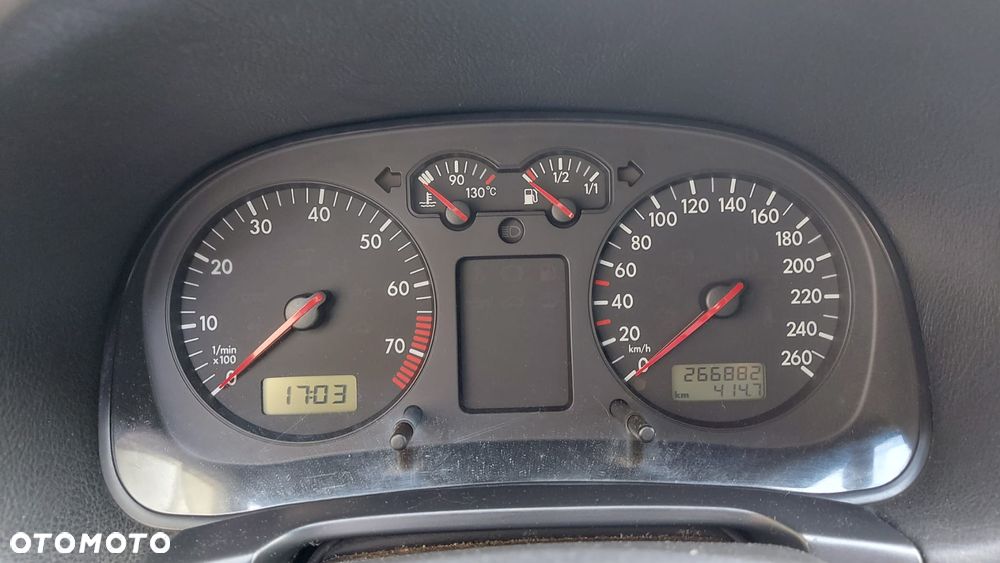 Volkswagen Golf 1.6 Basis - 7