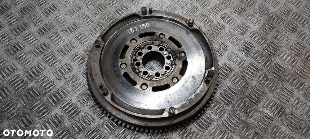 KOŁO DWUMASOWE TOYOTA COROLLA VERSO II 2.0 D4D 116KM 1CD-FTV - 1