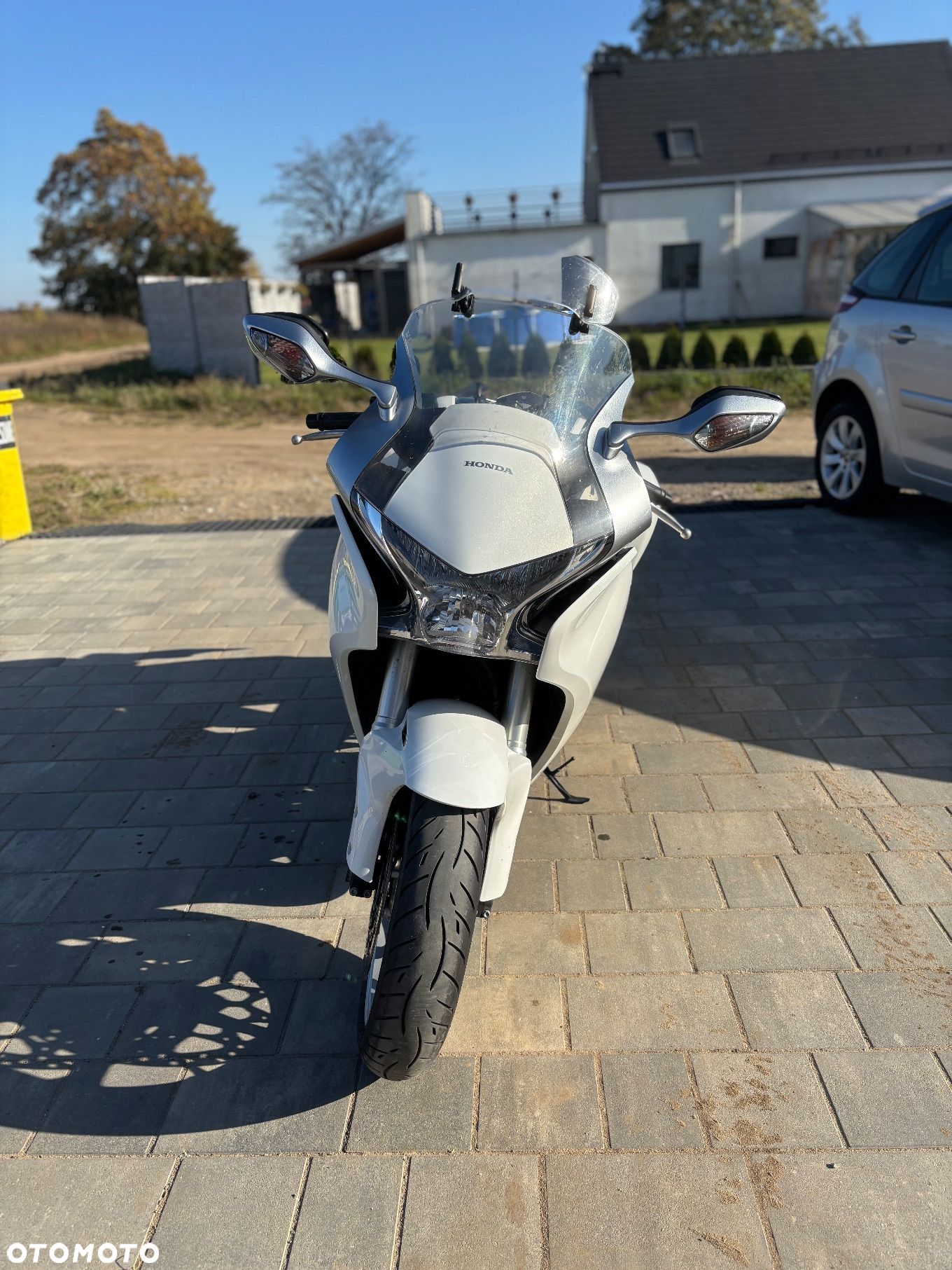 Honda VFR - 1