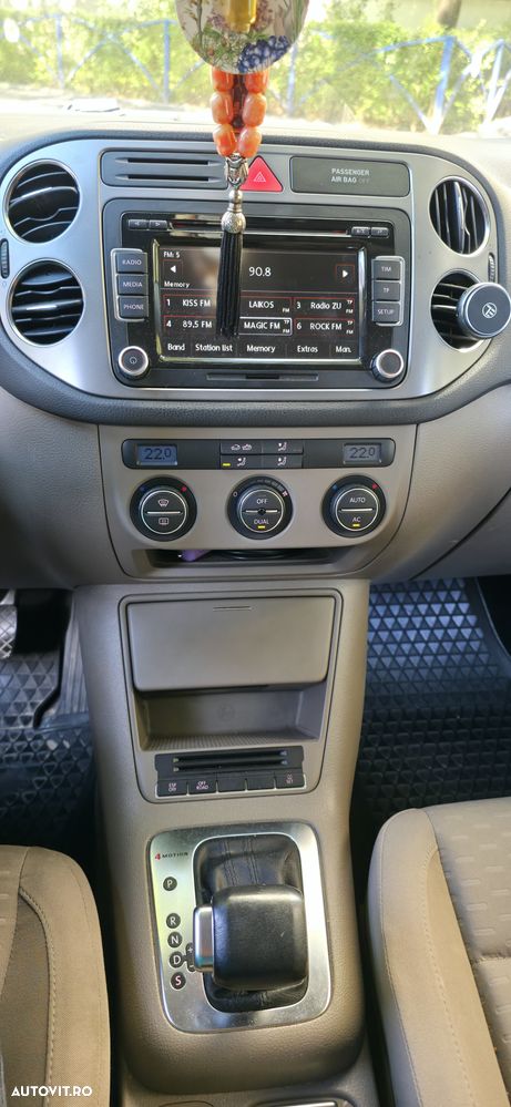 Volkswagen Tiguan 2.0 TDI CR DPF 4Motion DSG Track&Field - 10