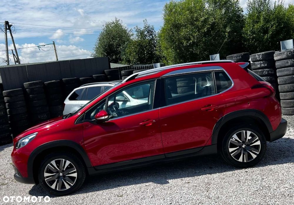 Peugeot 2008 PureTech 110 Stop&Start EAT6 Allure - 6
