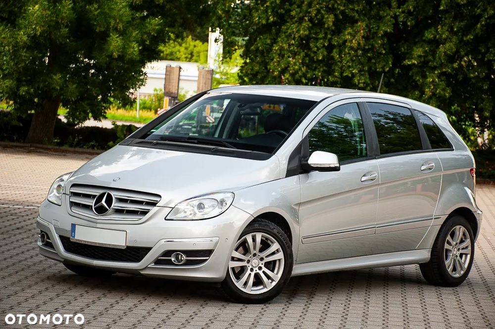 Mercedes-Benz Klasa B 180 CDI DPF Special Edition - 26