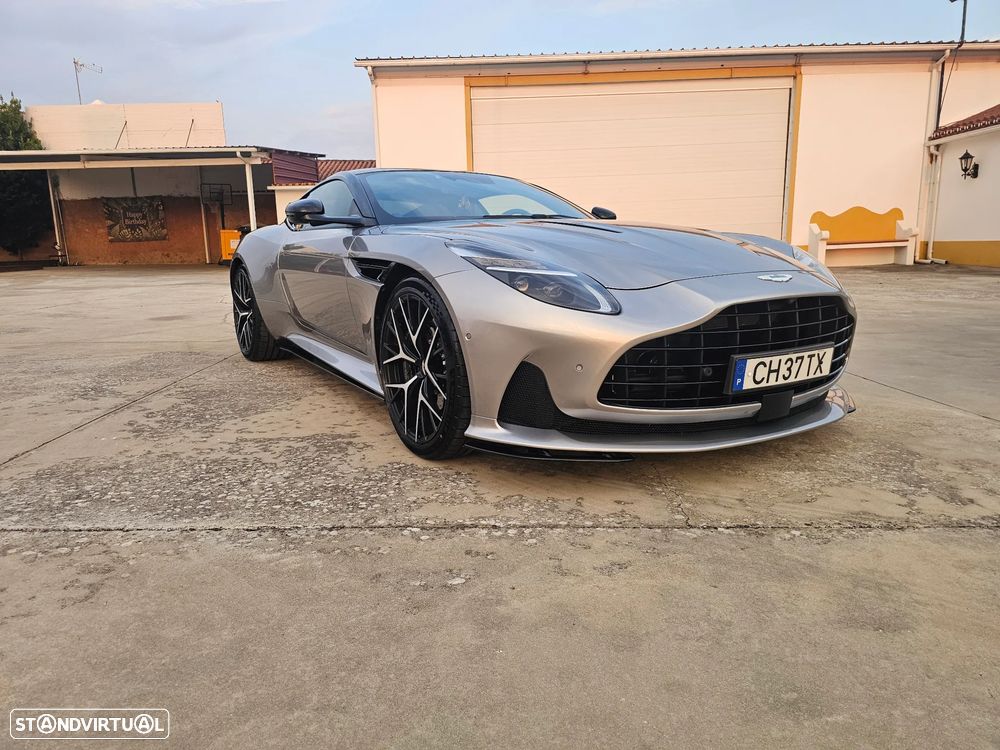 Aston Martin DB12 Coupé V8 - 9