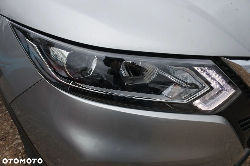 Nissan Qashqai 1.5 dCi N-WAY - 26