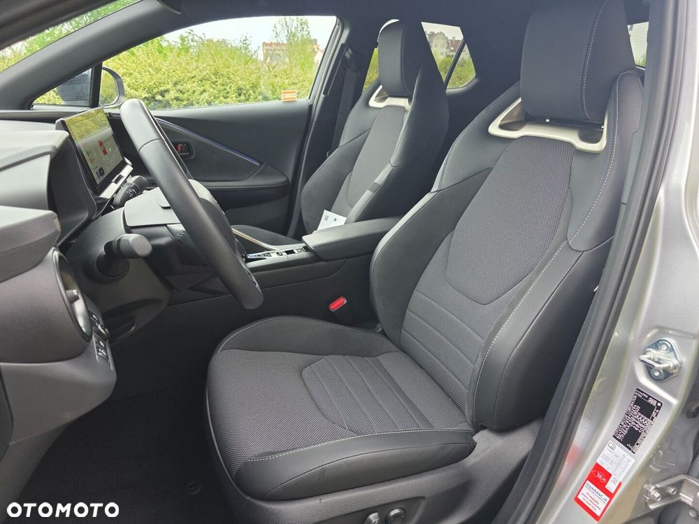 Toyota C-HR - 17