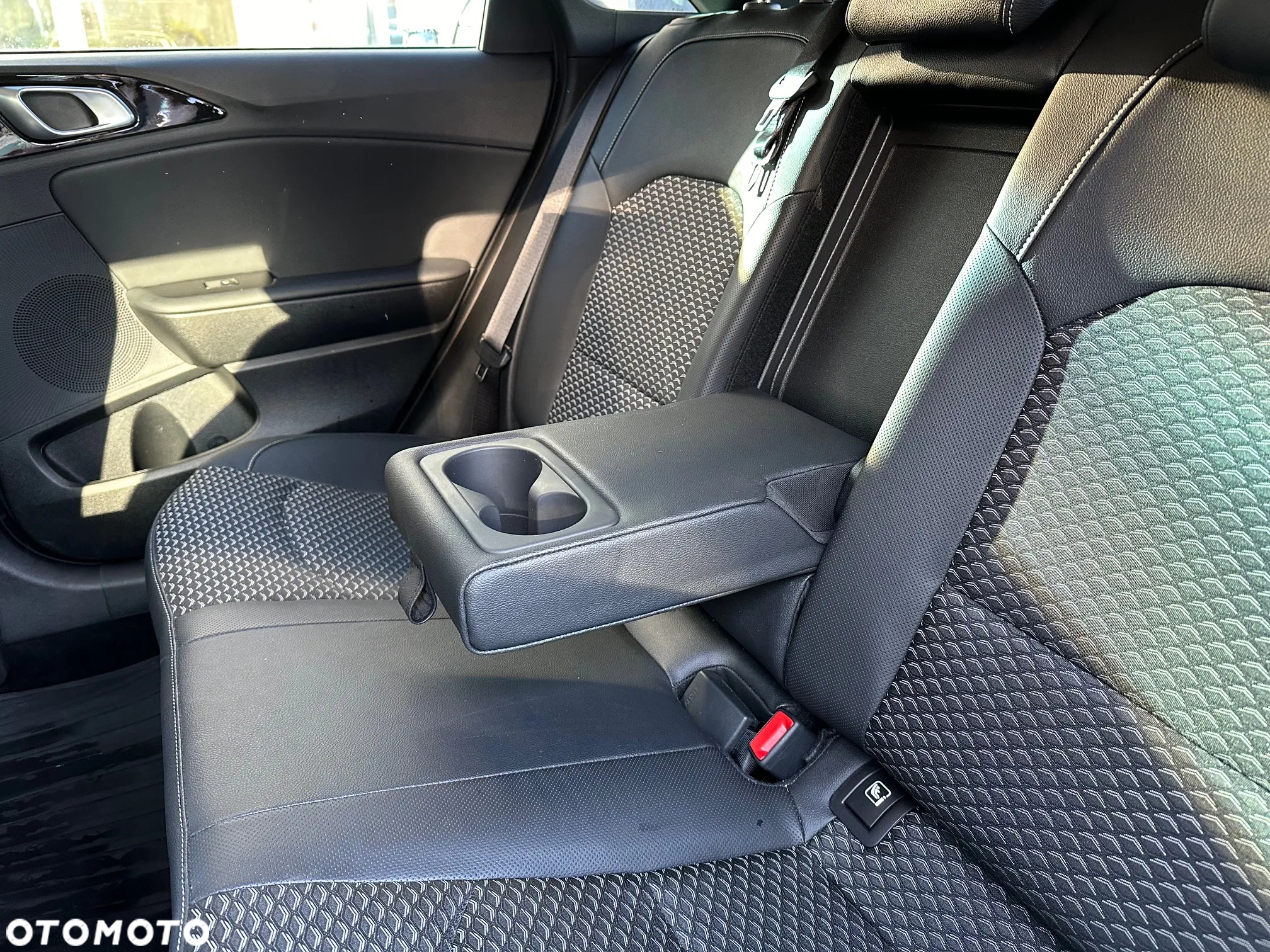 Kia Ceed 1.5 T-GDI L DCT - 15