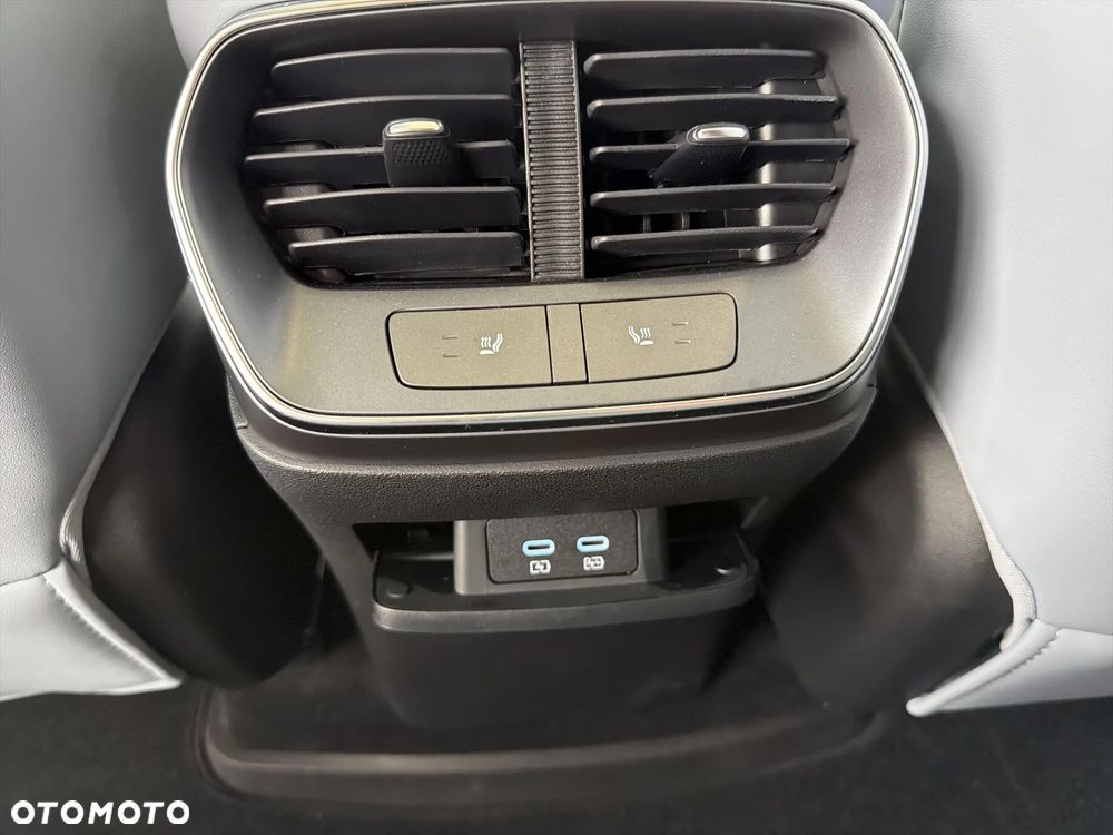 BYD Sealion 7 91.3kWh Excellence AWD - 25