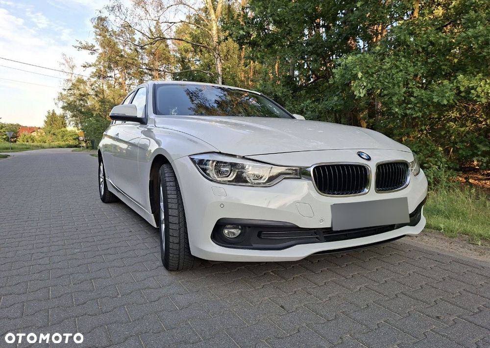 BMW Seria 3 318d - 2
