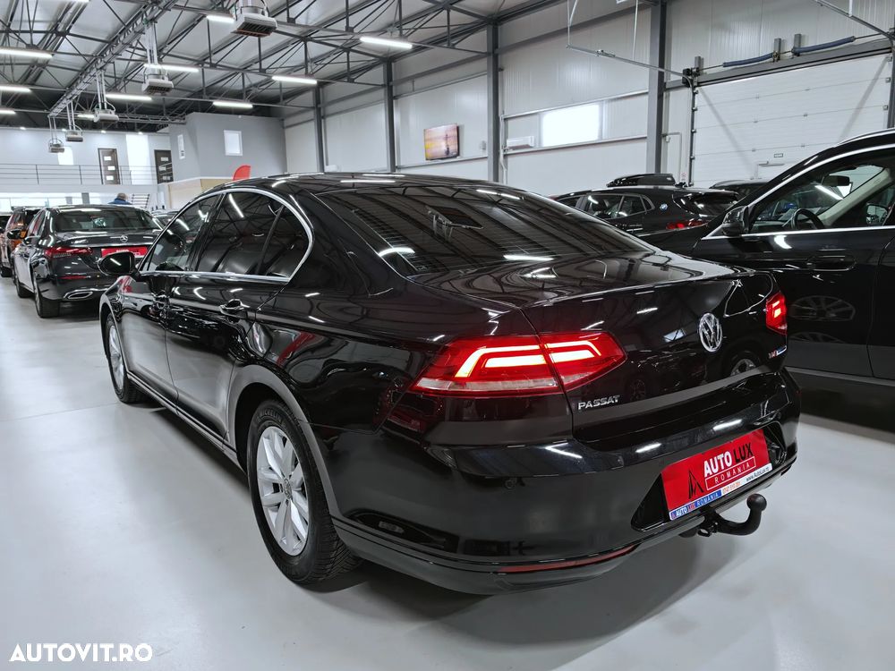 Volkswagen Passat 1.6 TDI (BlueMotion Technology) Comfortline - 4