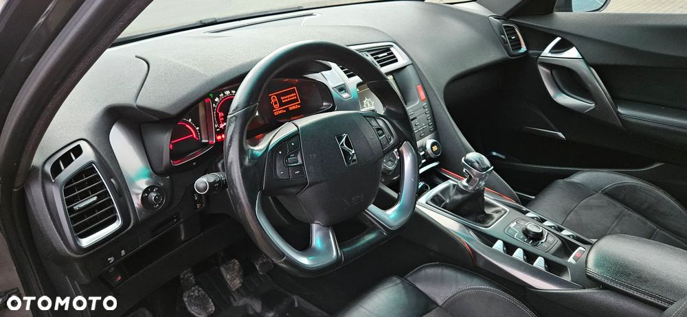 Citroën DS5 BlueHDi 150 So Chic - 10