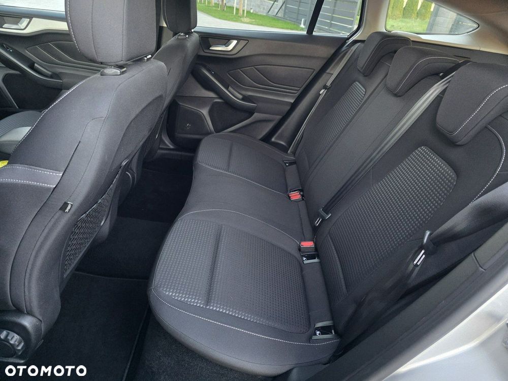 Ford Focus - 7