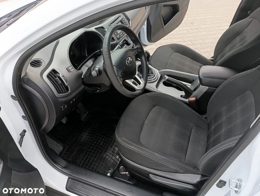 Kia Sportage - 11
