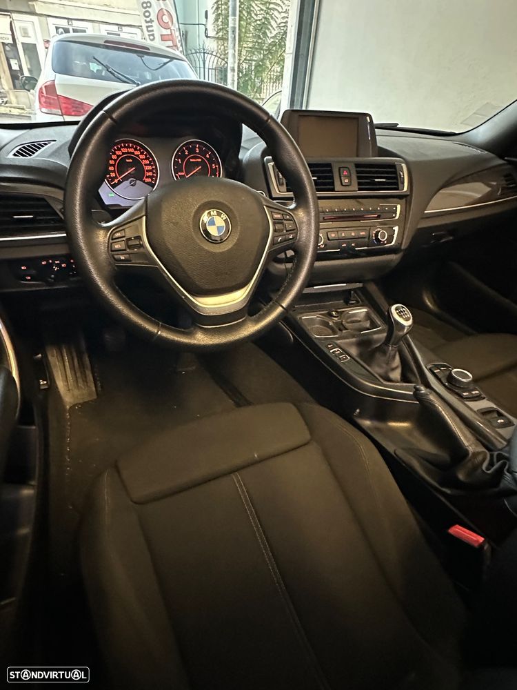BMW 218 d Cabrio Pack M - 35