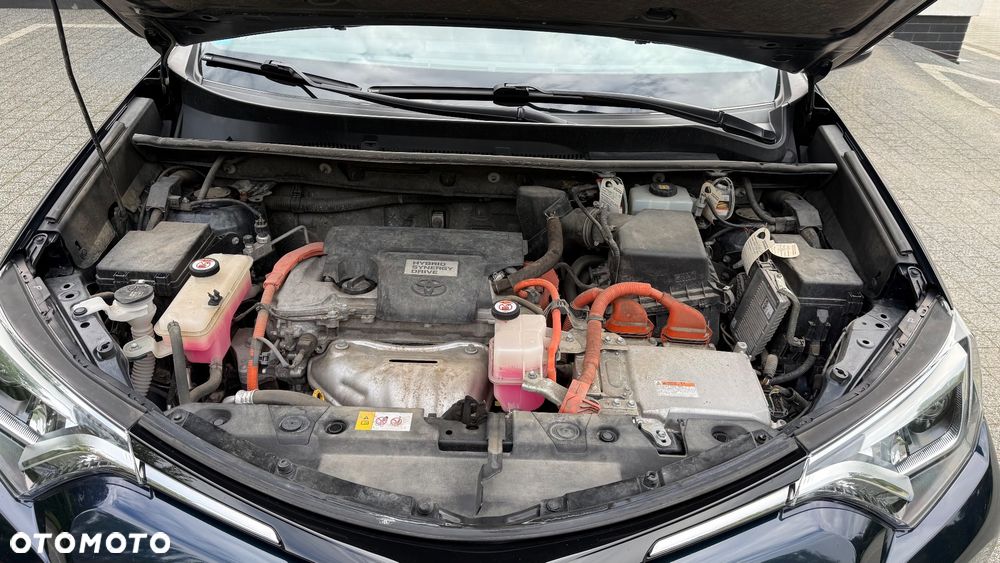 Toyota RAV4 Hybrid Premium 4x2 - 11