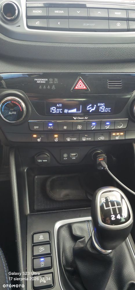 Hyundai Tucson 1.7 CRDI BlueDrive Style 2WD - 10