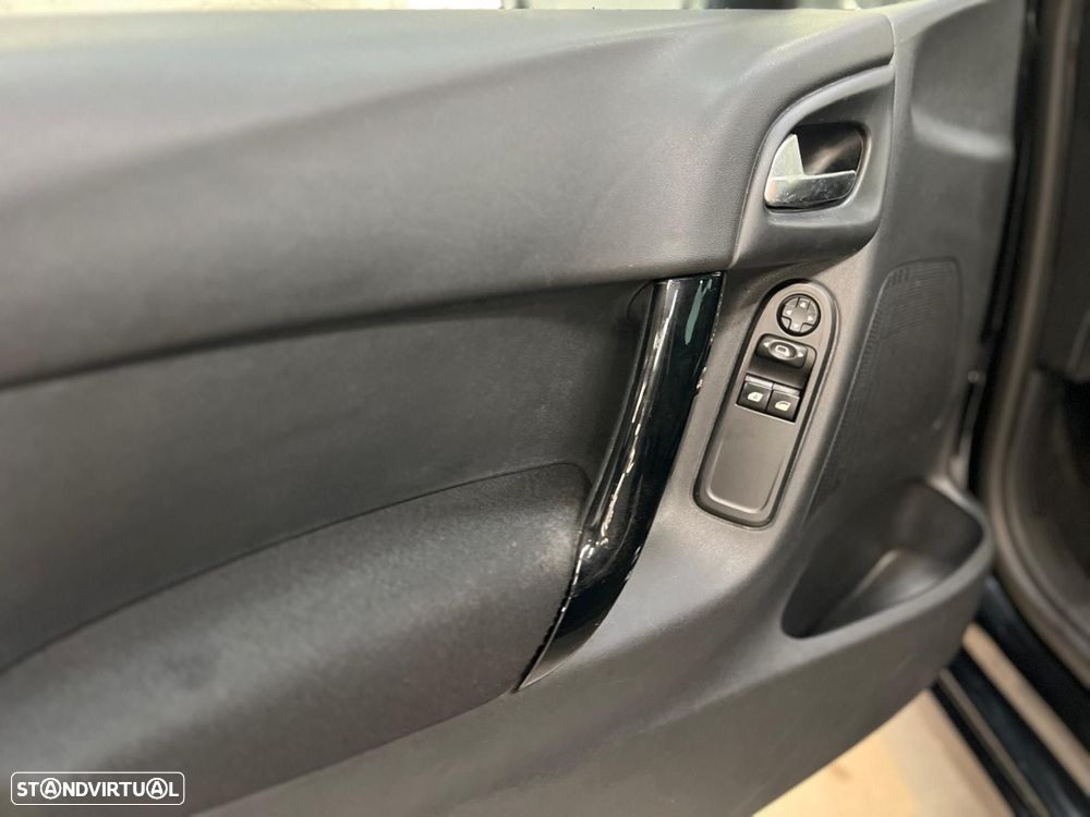 Citroën C3 1.2 PureTech Attraction - 14