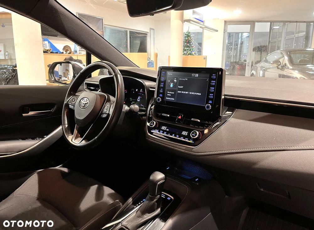 Toyota Corolla 1.8 Business Edition - 27